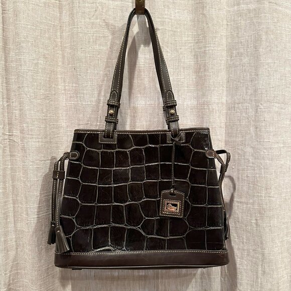 Dooney & Bourke Croc Embossed Double Strap Tassel Shoulder Bag Keychain Dust Bag - Picture 3 of 16